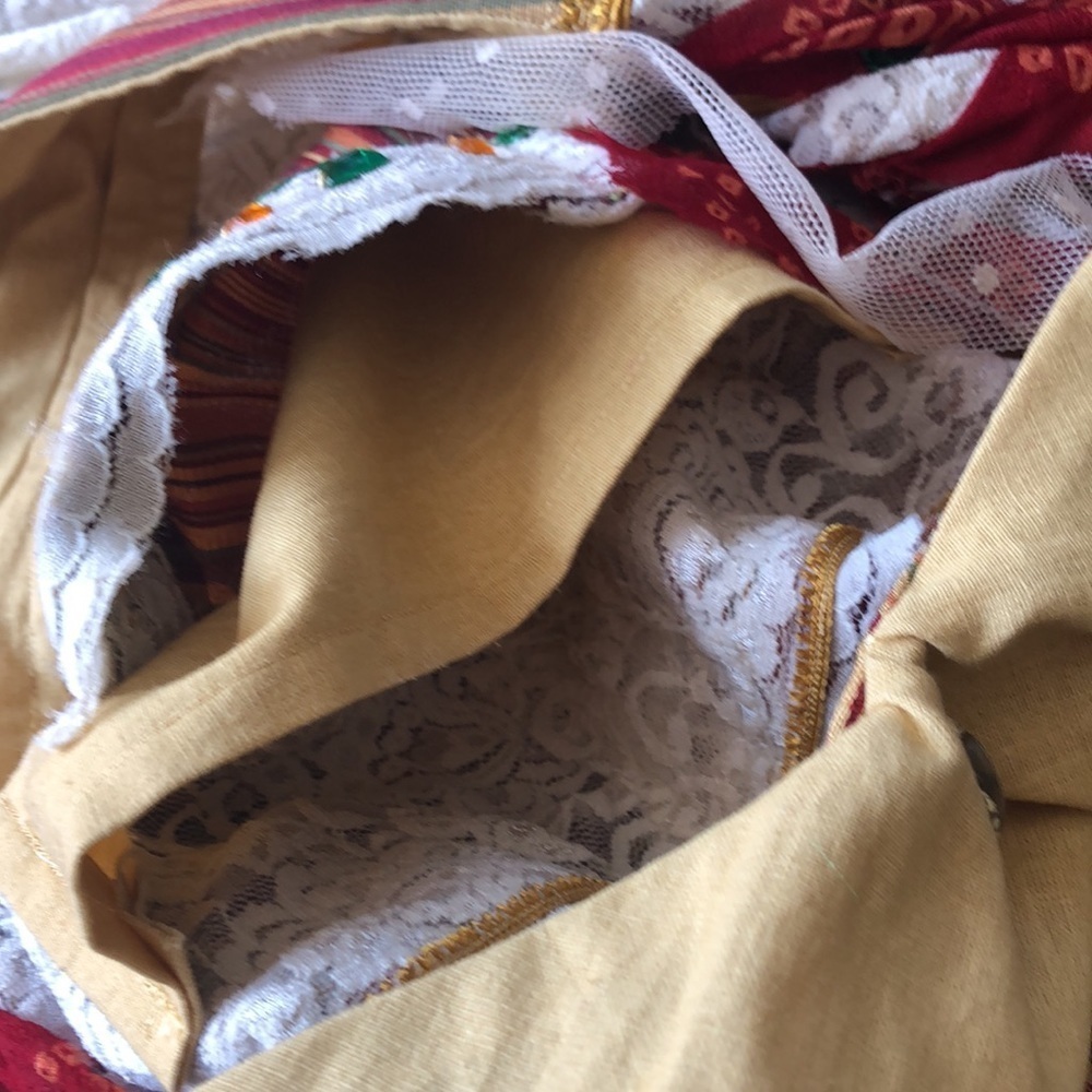 Bohemian Gypsy Crossbody Bag w/gold,green,red stripes & cream lace and fringe - Picture 11 of 17